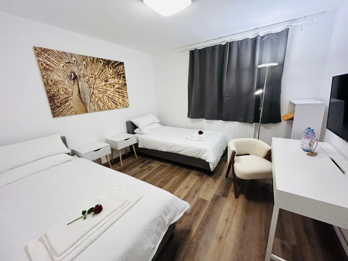 Messe Hv-1 Apartment Dusseldorf Ngoại thất bức ảnh